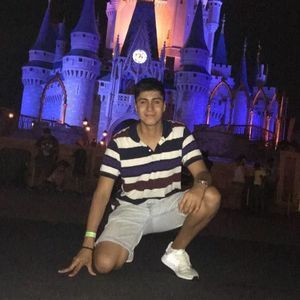 Meet your Posher, Jonathan